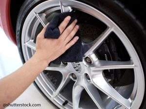 how to clean your car's tyres step4