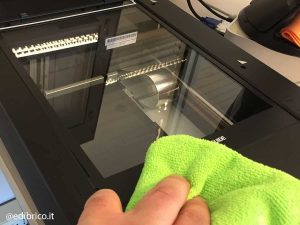 How to clean your computer and devices