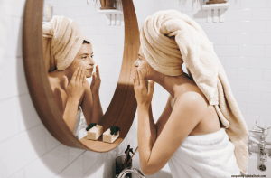 An Insight into Cleaning Mirrors