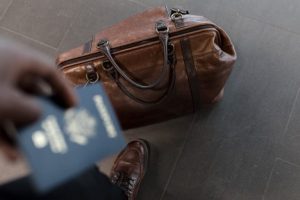 How to Lubricate Luggage Zippers