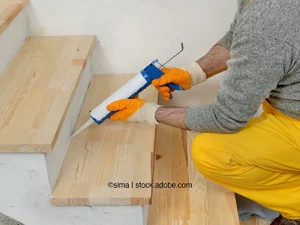 تجديد درج المنزل القديم